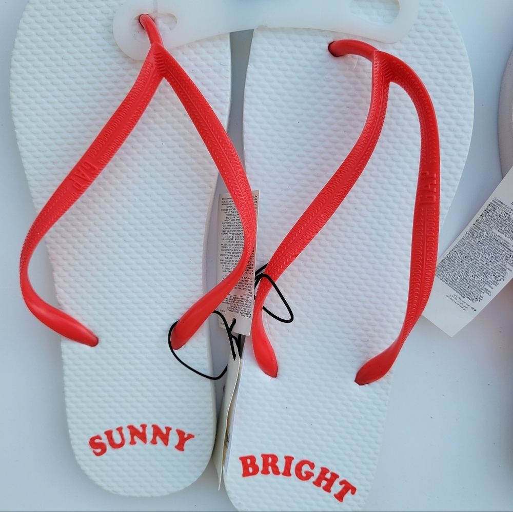 2 Gap Women's Stripe / solid print Flip flops - Picture 2 of 5